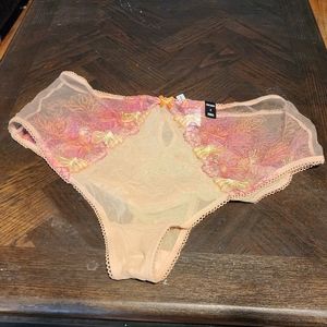 Peach embroidered Torrid size 2 panties